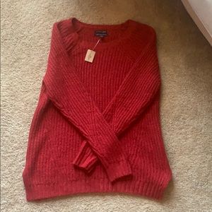 American eagle sweater